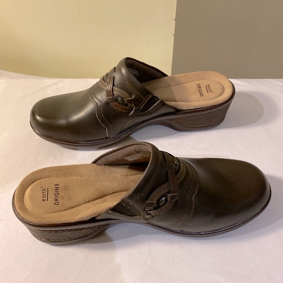 Earth Origins Jackal Janice Women's Slip-On Clogs Size 8 Bark - Picture 3 of 5